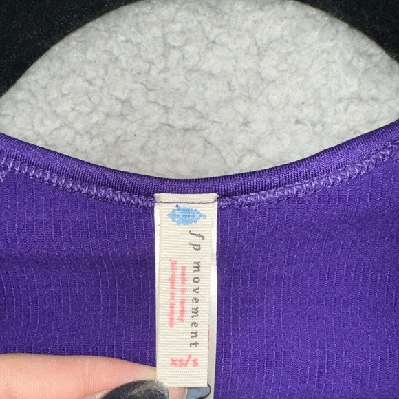 FP Movement by Free People Top Bail Out Womens XS/S Layer Henley Crop Top NEW - Picture 8 of 13